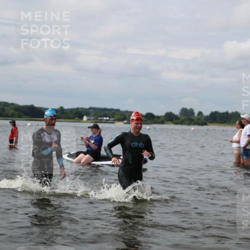 21.06.2026 - Viking Triathlon Michael Strokosch http://msf.ph/oto/9822906 21.06.2026 10:36:13 Schwimmen 16, 43, 113, 200, 205, 323, 475, 530, 543, 556, 560, 604, 656 meine-sportfotos.de