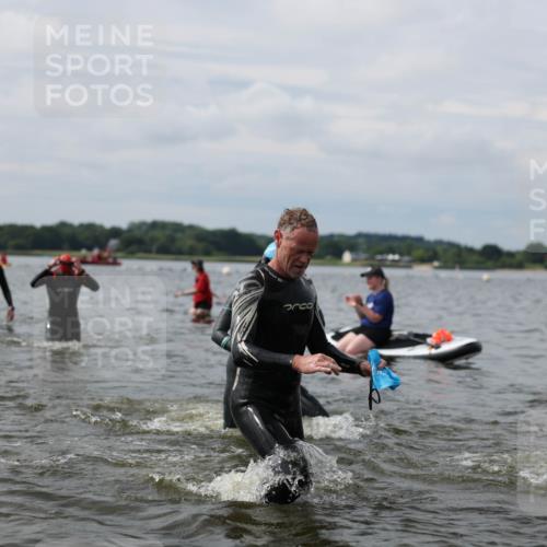 21.06.2026 - Viking Triathlon Michael Strokosch http://msf.ph/oto/9822928 21.06.2026 10:36:20 Schwimmen 16, 43, 113, 205, 323, 404, 475, 543, 556, 604, 612, 656 meine-sportfotos.de