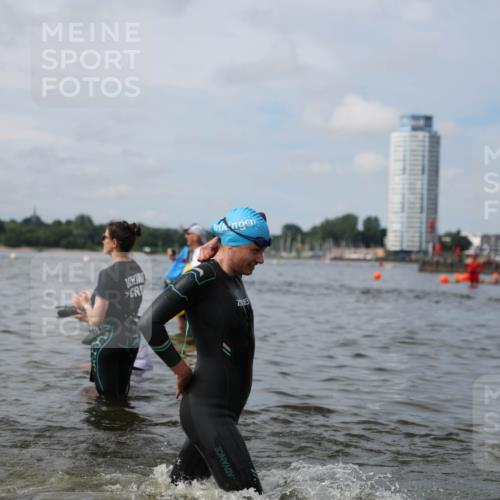 21.06.2026 - Viking Triathlon Michael Strokosch http://msf.ph/oto/9822936 21.06.2026 10:36:24 Schwimmen 16, 43, 113, 205, 219, 404, 475, 543, 556, 604, 612, 648 meine-sportfotos.de