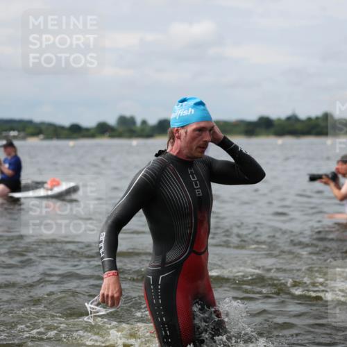 21.06.2026 - Viking Triathlon Michael Strokosch http://msf.ph/oto/9822954 21.06.2026 10:36:30 Schwimmen 16, 43, 113, 219, 404, 475, 526, 543, 604, 612, 648 meine-sportfotos.de