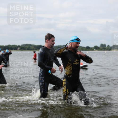21.06.2026 - Viking Triathlon Michael Strokosch http://msf.ph/oto/9823005 21.06.2026 10:36:56 Schwimmen 68, 84, 87, 122, 142, 186, 325, 364, 395, 407, 553, 606 meine-sportfotos.de