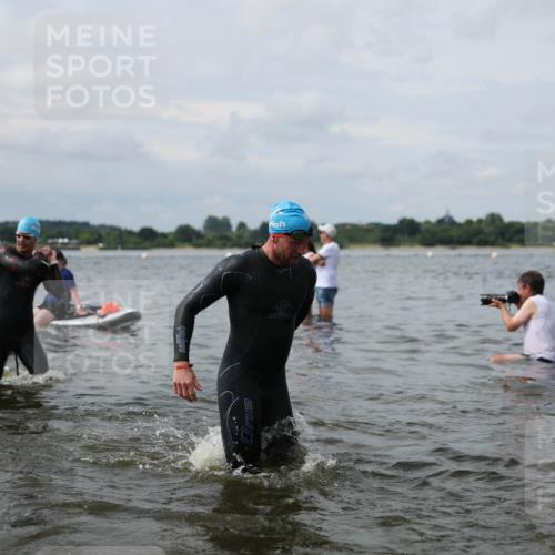21.06.2026 - Viking Triathlon Michael Strokosch http://msf.ph/oto/9823025 21.06.2026 10:37:03 Schwimmen 84, 89, 142, 186, 325, 395, 407, 455, 553 meine-sportfotos.de