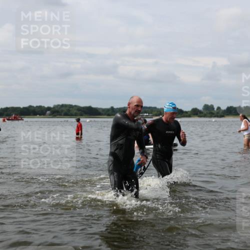 21.06.2026 - Viking Triathlon Michael Strokosch http://msf.ph/oto/9823067 21.06.2026 10:37:25 Schwimmen 64, 89, 111, 239, 370, 450, 513, 545 meine-sportfotos.de