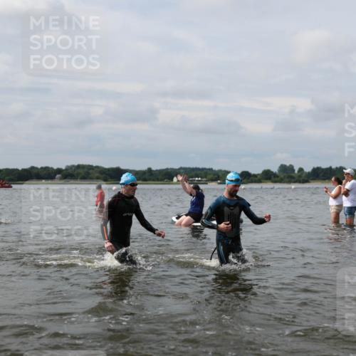 21.06.2026 - Viking Triathlon Michael Strokosch http://msf.ph/oto/9823100 21.06.2026 10:37:44 Schwimmen 171, 197, 243, 285, 449, 467, 513, 633 meine-sportfotos.de