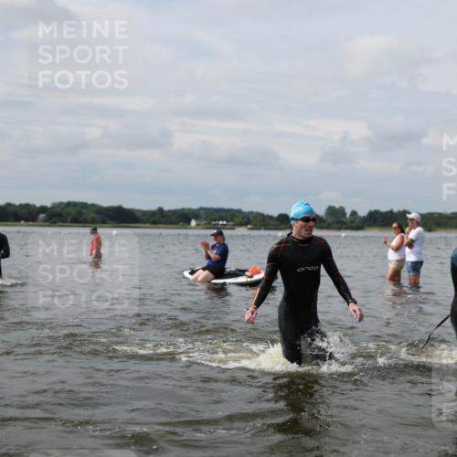 21.06.2026 - Viking Triathlon Michael Strokosch http://msf.ph/oto/9823105 21.06.2026 10:37:46 Schwimmen 171, 197, 241, 243, 285, 449, 467, 513, 633 meine-sportfotos.de