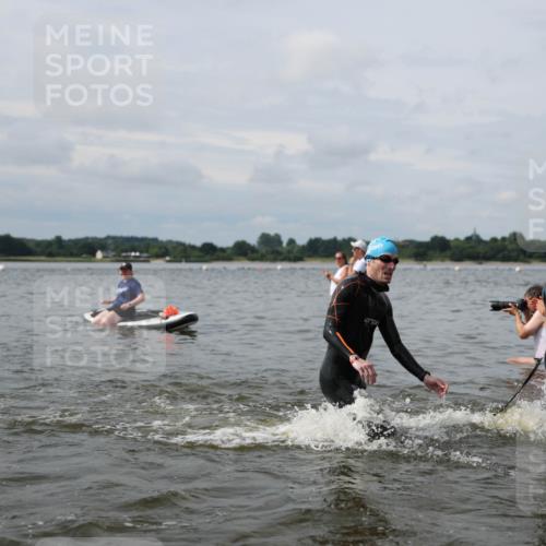 21.06.2026 - Viking Triathlon Michael Strokosch http://msf.ph/oto/9823108 21.06.2026 10:37:46 Schwimmen 171, 197, 241, 243, 285, 449, 467, 513, 633 meine-sportfotos.de