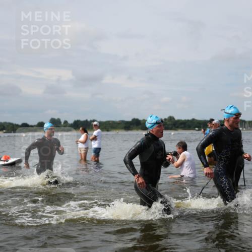 21.06.2026 - Viking Triathlon Michael Strokosch http://msf.ph/oto/9823133 21.06.2026 10:37:58 Schwimmen 80, 99, 171, 241, 285, 315, 449 meine-sportfotos.de