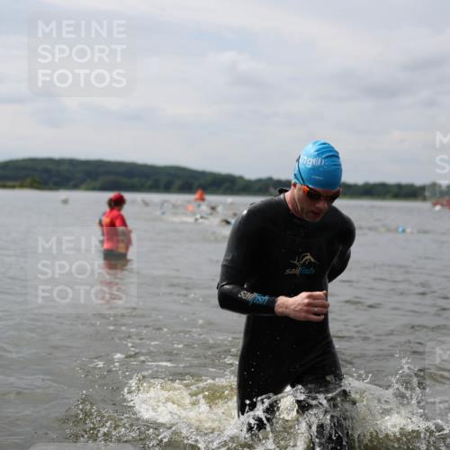 21.06.2026 - Viking Triathlon Michael Strokosch http://msf.ph/oto/9823240 21.06.2026 10:38:48 Schwimmen 53, 144, 303, 419, 559, 666 meine-sportfotos.de