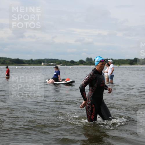 21.06.2026 - Viking Triathlon Michael Strokosch http://msf.ph/oto/9823340 21.06.2026 10:39:45 Schwimmen 125, 167, 233, 256, 333, 349, 411, 442, 493, 634 meine-sportfotos.de