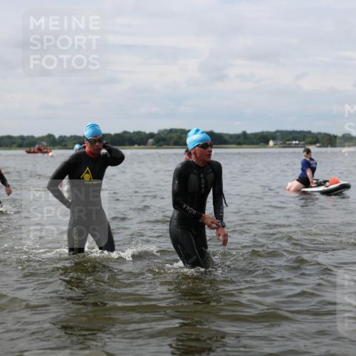 21.06.2026 - Viking Triathlon Michael Strokosch http://msf.ph/oto/9823347 21.06.2026 10:39:51 Schwimmen 125, 167, 211, 233, 256, 333, 349, 411, 484, 493, 647 meine-sportfotos.de