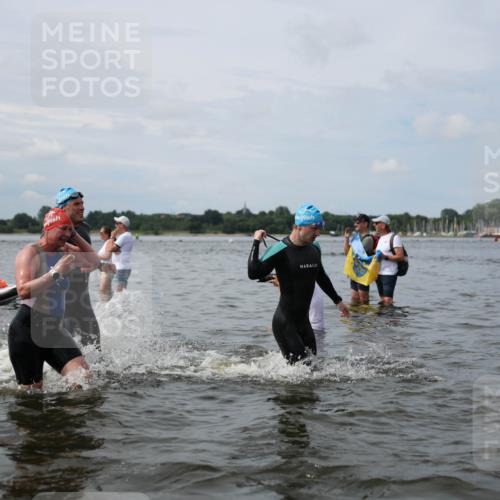 21.06.2026 - Viking Triathlon Michael Strokosch http://msf.ph/oto/9823397 21.06.2026 10:40:13 Schwimmen 34, 58, 150, 195, 211, 301, 312, 398, 425, 460, 484, 496, 649 meine-sportfotos.de