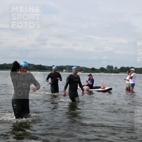 21.06.2026 - Viking Triathlon Michael Strokosch http://msf.ph/oto/9823414 21.06.2026 10:40:19 Schwimmen 34, 58, 150, 195, 227, 301, 312, 398, 425, 456, 460, 461, 496, 649 meine-sportfotos.de