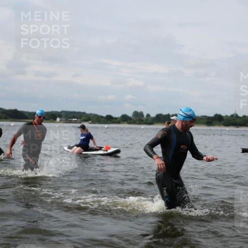 21.06.2026 - Viking Triathlon Michael Strokosch http://msf.ph/oto/9823433 21.06.2026 10:40:28 Schwimmen 34, 150, 195, 227, 301, 312, 330, 355, 387, 456, 461, 496, 616, 667 meine-sportfotos.de