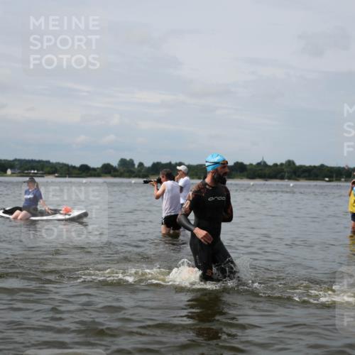 21.06.2026 - Viking Triathlon Michael Strokosch http://msf.ph/oto/9823511 21.06.2026 10:41:12 Schwimmen 95, 96, 165, 179, 262, 327, 356, 429, 578 meine-sportfotos.de