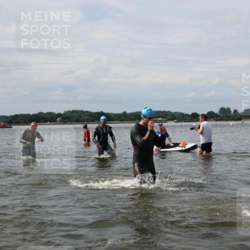 21.06.2026 - Viking Triathlon Michael Strokosch http://msf.ph/oto/9823548 21.06.2026 10:41:25 Schwimmen 96, 143, 165, 179, 262, 327, 429, 522, 578, 608, 655 meine-sportfotos.de