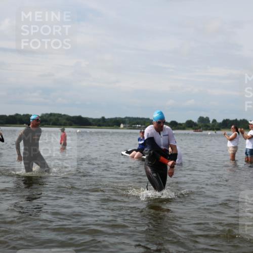 21.06.2026 - Viking Triathlon Michael Strokosch http://msf.ph/oto/9823569 21.06.2026 10:41:35 Schwimmen 63, 83, 143, 162, 262, 339, 452, 522, 552, 608, 655 meine-sportfotos.de