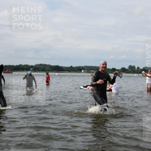 21.06.2026 - Viking Triathlon Michael Strokosch http://msf.ph/oto/9823580 21.06.2026 10:41:39 Schwimmen 63, 83, 143, 162, 339, 452, 522, 552, 608, 655 meine-sportfotos.de