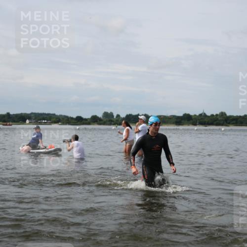 21.06.2026 - Viking Triathlon Michael Strokosch http://msf.ph/oto/9823616 21.06.2026 10:42:01 Schwimmen 44, 86, 94, 134, 188, 193, 266, 279, 399, 438, 492, 516 meine-sportfotos.de