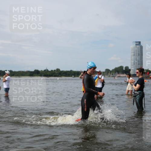 21.06.2026 - Viking Triathlon Michael Strokosch http://msf.ph/oto/9823621 21.06.2026 10:42:02 Schwimmen 44, 86, 94, 134, 188, 193, 266, 279, 399, 438, 492, 516 meine-sportfotos.de