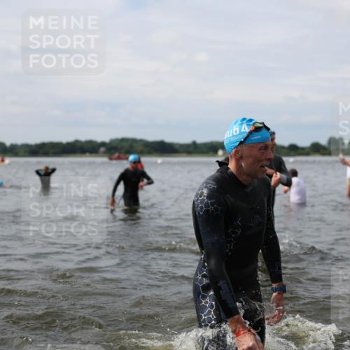 21.06.2026 - Viking Triathlon Michael Strokosch http://msf.ph/oto/9823654 21.06.2026 10:42:13 Schwimmen 45, 72, 94, 188, 193, 266, 279, 296, 348, 393, 399, 492, 516 meine-sportfotos.de