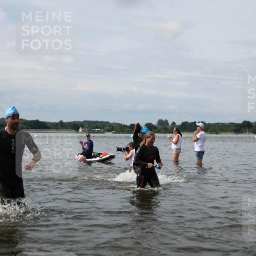 21.06.2026 - Viking Triathlon Michael Strokosch http://msf.ph/oto/9823677 21.06.2026 10:42:25 Schwimmen 41, 45, 72, 166, 175, 296, 348, 384, 393, 436 meine-sportfotos.de