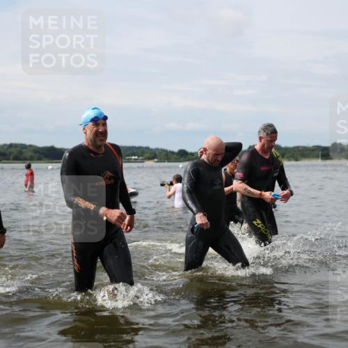 21.06.2026 - Viking Triathlon Michael Strokosch http://msf.ph/oto/9823752 21.06.2026 10:43:07 Schwimmen 69, 88, 251, 259, 286, 287, 473, 482, 489, 505, 511, 528, 533, 619, 645 meine-sportfotos.de
