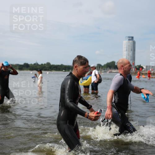 21.06.2026 - Viking Triathlon Michael Strokosch http://msf.ph/oto/9823785 21.06.2026 10:43:28 Schwimmen 69, 93, 163, 230, 231, 234, 248, 287, 351, 459, 470, 521, 528, 618, 663 meine-sportfotos.de