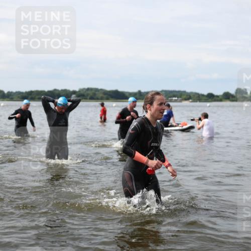 21.06.2026 - Viking Triathlon Michael Strokosch http://msf.ph/oto/9823824 21.06.2026 10:43:49 Schwimmen 139, 163, 208, 220, 230, 231, 247, 248, 318, 444, 464, 550, 614 meine-sportfotos.de