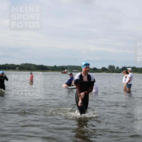 21.06.2026 - Viking Triathlon Michael Strokosch http://msf.ph/oto/9823858 21.06.2026 10:44:02 Schwimmen 22, 139, 208, 247, 318, 423, 444, 464, 550, 602, 617, 632, 641 meine-sportfotos.de
