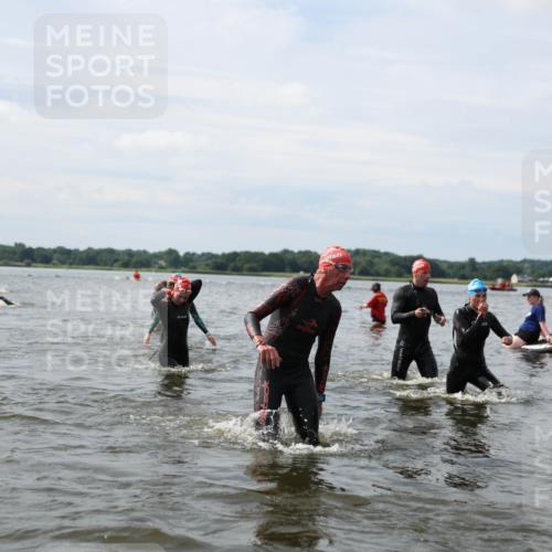 21.06.2026 - Viking Triathlon Michael Strokosch http://msf.ph/oto/9823861 21.06.2026 10:44:07 Schwimmen 22, 139, 208, 318, 423, 602, 617, 632, 641 meine-sportfotos.de