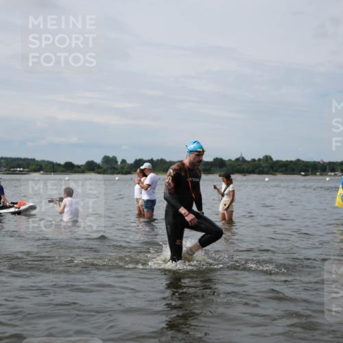 21.06.2026 - Viking Triathlon Michael Strokosch http://msf.ph/oto/9823887 21.06.2026 10:44:18 Schwimmen 22, 423, 601, 602, 617, 632, 641 meine-sportfotos.de