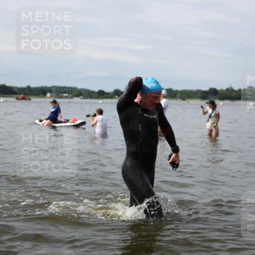 21.06.2026 - Viking Triathlon Michael Strokosch http://msf.ph/oto/9823903 21.06.2026 10:44:35 Schwimmen 350, 377, 531, 590, 601 meine-sportfotos.de
