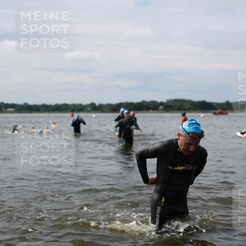 21.06.2026 - Viking Triathlon Michael Strokosch http://msf.ph/oto/9823911 21.06.2026 10:44:39 Schwimmen 276, 350, 377, 531, 590, 658 meine-sportfotos.de