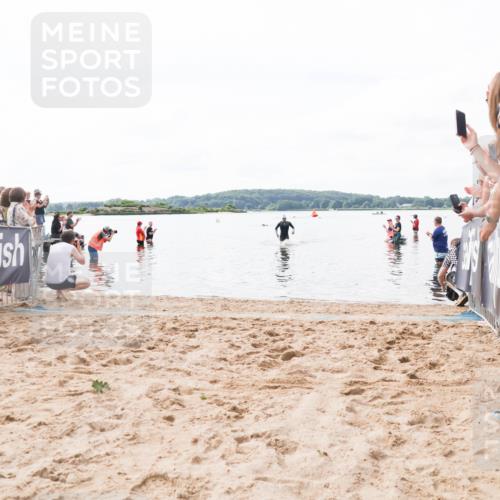 21.06.2026 - Viking Triathlon Michael Strokosch http://msf.ph/oto/9823991 21.06.2026 10:24:24 Schwimmen  meine-sportfotos.de