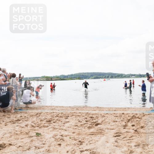 21.06.2026 - Viking Triathlon Michael Strokosch http://msf.ph/oto/9824036 21.06.2026 10:24:50 Schwimmen 9 meine-sportfotos.de
