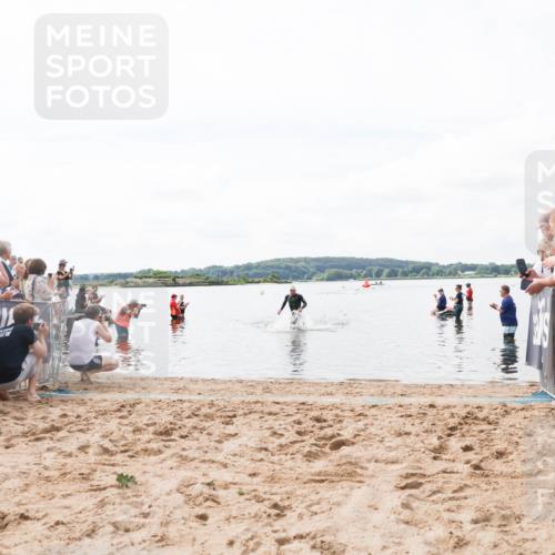 21.06.2026 - Viking Triathlon Michael Strokosch http://msf.ph/oto/9824039 21.06.2026 10:24:51 Schwimmen 9 meine-sportfotos.de