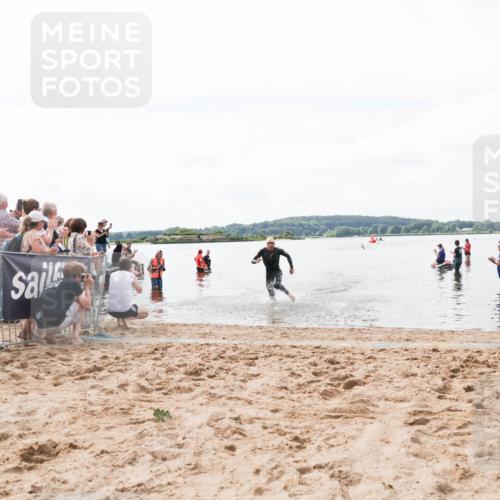 21.06.2026 - Viking Triathlon Michael Strokosch http://msf.ph/oto/9824047 21.06.2026 10:24:54 Schwimmen 9 meine-sportfotos.de