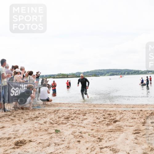 21.06.2026 - Viking Triathlon Michael Strokosch http://msf.ph/oto/9824049 21.06.2026 10:24:55 Schwimmen 9 meine-sportfotos.de