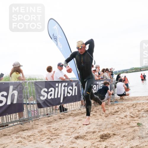 21.06.2026 - Viking Triathlon Michael Strokosch http://msf.ph/oto/9824055 21.06.2026 10:24:57 Schwimmen 9 meine-sportfotos.de