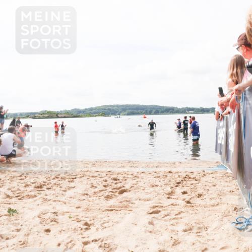 21.06.2026 - Viking Triathlon Michael Strokosch http://msf.ph/oto/9824067 21.06.2026 10:25:26 Schwimmen  meine-sportfotos.de