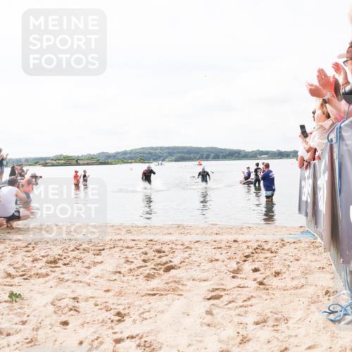 21.06.2026 - Viking Triathlon Michael Strokosch http://msf.ph/oto/9824074 21.06.2026 10:25:29 Schwimmen 1, 189 meine-sportfotos.de