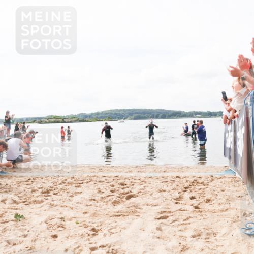 21.06.2026 - Viking Triathlon Michael Strokosch http://msf.ph/oto/9824077 21.06.2026 10:25:30 Schwimmen 1, 189 meine-sportfotos.de