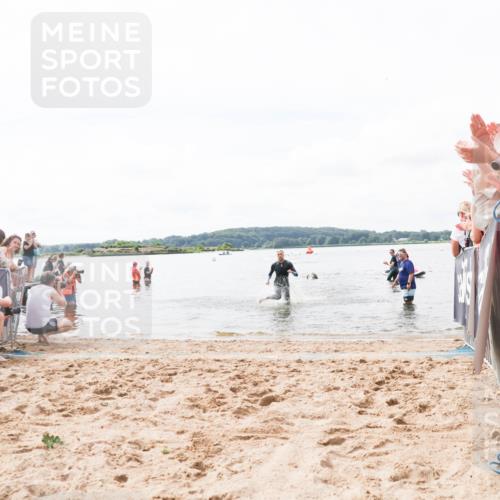 21.06.2026 - Viking Triathlon Michael Strokosch http://msf.ph/oto/9824127 21.06.2026 10:25:46 Schwimmen 4, 10 meine-sportfotos.de