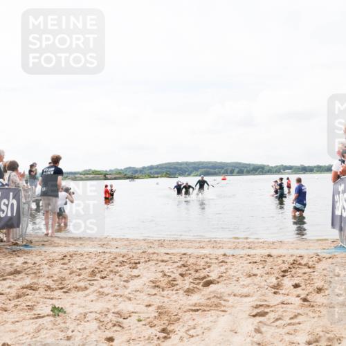 21.06.2026 - Viking Triathlon Michael Strokosch http://msf.ph/oto/9824218 21.06.2026 10:26:24 Schwimmen 2, 21, 548 meine-sportfotos.de