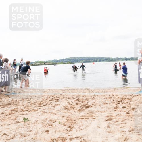 21.06.2026 - Viking Triathlon Michael Strokosch http://msf.ph/oto/9824222 21.06.2026 10:26:25 Schwimmen 2, 21, 548 meine-sportfotos.de