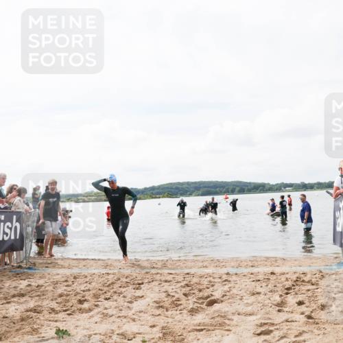 21.06.2026 - Viking Triathlon Michael Strokosch http://msf.ph/oto/9824294 21.06.2026 10:26:55 Schwimmen 176, 334, 453 meine-sportfotos.de