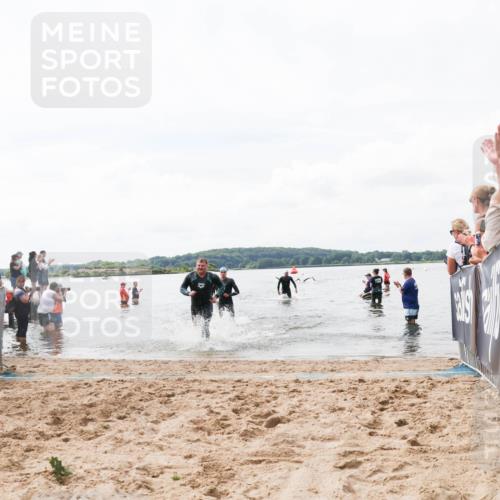 21.06.2026 - Viking Triathlon Michael Strokosch http://msf.ph/oto/9824380 21.06.2026 10:27:36 Schwimmen 46, 626, 669 meine-sportfotos.de