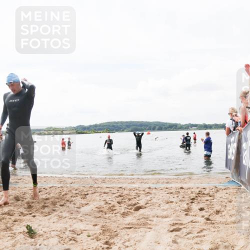 21.06.2026 - Viking Triathlon Michael Strokosch http://msf.ph/oto/9824393 21.06.2026 10:27:40 Schwimmen 46, 422, 626, 669 meine-sportfotos.de