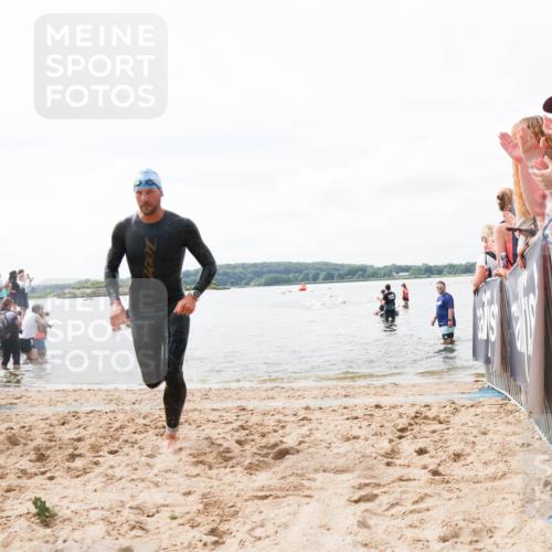 21.06.2026 - Viking Triathlon Michael Strokosch http://msf.ph/oto/9824417 21.06.2026 10:27:48 Schwimmen 422, 626 meine-sportfotos.de