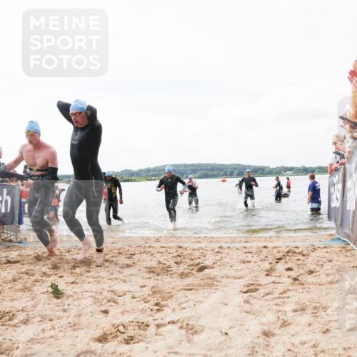 21.06.2026 - Viking Triathlon Michael Strokosch http://msf.ph/oto/9824456 21.06.2026 10:28:11 Schwimmen 19, 119, 280, 342, 371, 565, 620 meine-sportfotos.de